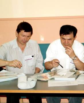 Dr. V.Pukha (Ukraine) and Professor H.Naramoto (Japan)
